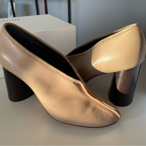 Celine Pump Heels - Picture 4 of 10